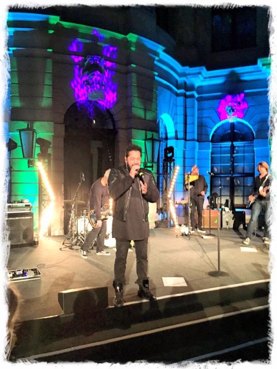 22282087_1177089349086620_5985362182164189337_n