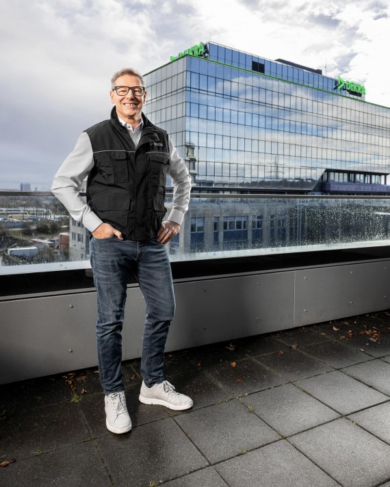 416848917_753606343472352_4852491845200410123_n